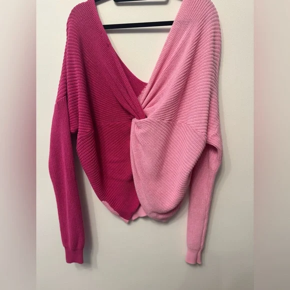 Superdown Reversible Color block Pink Sweater - Picture 2 of 5